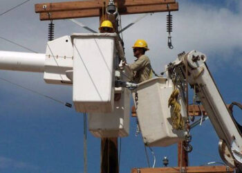 Cámaras empresariales buscan reunión con CFE para abordar problemática de apagones