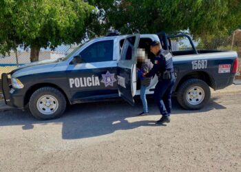 Auxilia Policía Estatal y acompaña a ciudadana para ubicar su domicilio en Cajeme