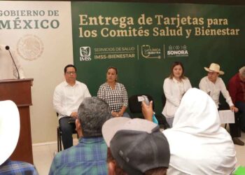 Entrega Gobernador Durazo tarjetas de “la clínica es nuestra” a comités de salud y bienestar