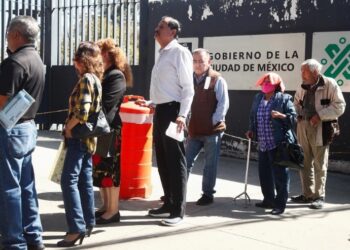 Se triplicaron a 1.3% del PIB las pensiones para adultos mayores