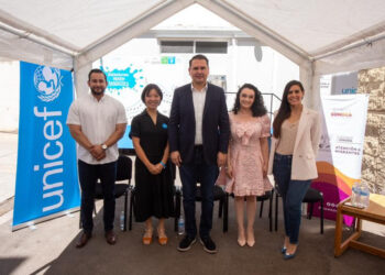 Gobierno de Sonora recibe donación de UNICEF de estaciones WASH- Móviles para la atención de niñas, niños y adolescentes migrantes