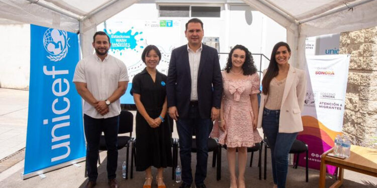 Gobierno de Sonora recibe donación de UNICEF de estaciones WASH- Móviles para la atención de niñas, niños y adolescentes migrantes