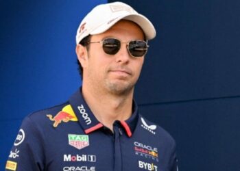 ‘Checo’ Pérez renueva por dos temporadas con Red Bull
