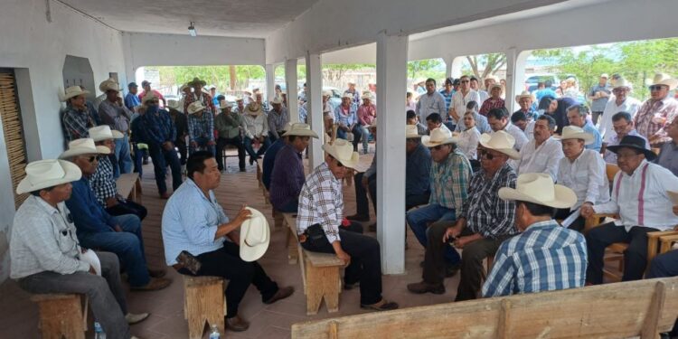 Se reúnen alcalde y gobernador con etnia Yaqui para establecer acuerdos conforme al plan de justicia