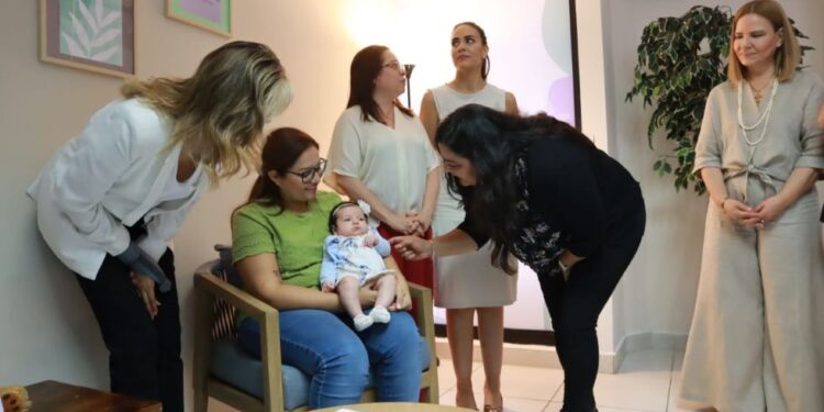 Inaugura Gobierno de Sonora Sala de Lactancia Materna en Sedesson