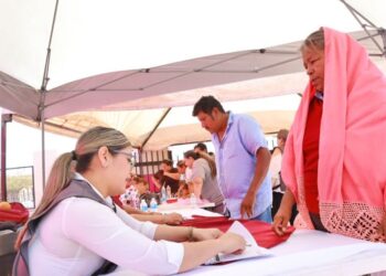 Acerca Gobierno de Sonora 2 mil 500 servicios gratuitos a Bahía de Lobos