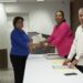 Reciben 53 Navojoenses documentos legales corregidos
