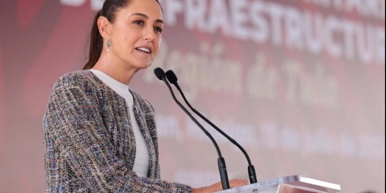 Promete Sheinbaum incrementar apoyos para estudiantes y escuelas públicas