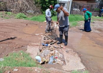 Da solución imagen urbana a inundación del paso a desnivel de la calle 200