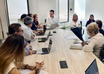 Encabeza Alcalde reunión de avances del proceso entrega- recepción de dependencias del gobierno municipal