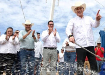 Gobernador Durazo lleva atención médica de calidad a La Colorada