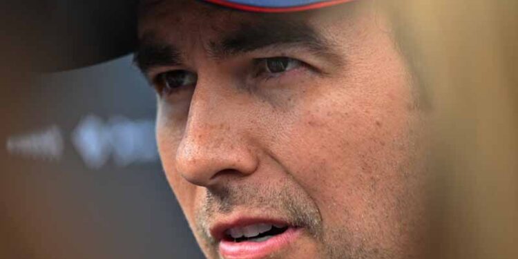 F1: ‘Checo’ pierde el Red Bull en clasificación dominada por Mercedes | Resultados