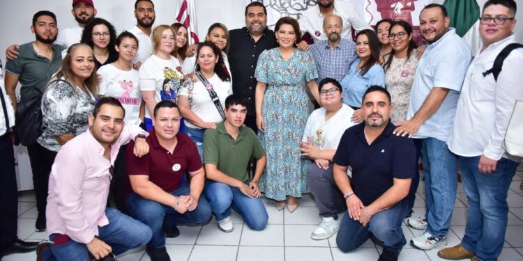 Desde el Senado de la República garantizaremos la pensión para las mujeres de 60 a 64 años: Lorenia Valles