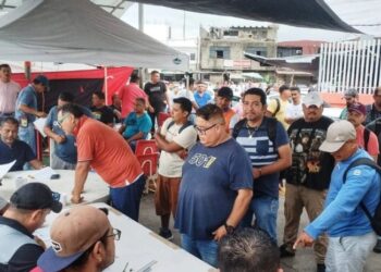 Mineros rechazan propuesta de ArcelorMittal; seguirá paro