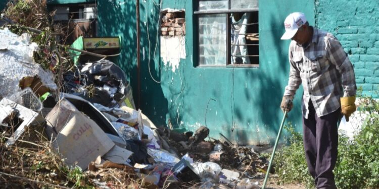 Recolectan 17 toneladas de basura en la colonia Mocúzari