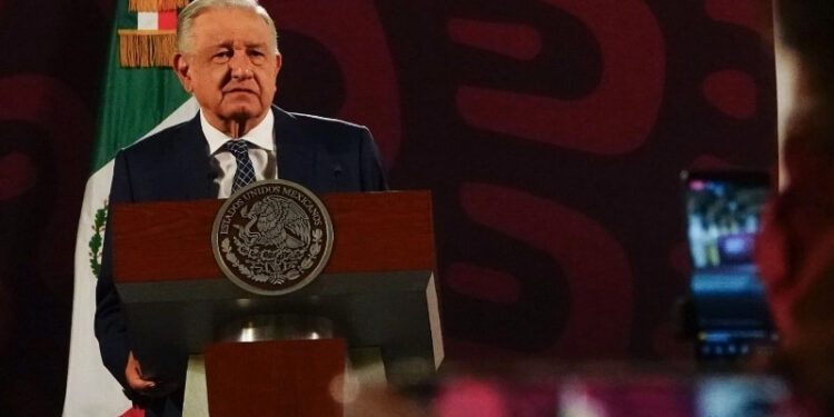 Urge en el Judicial el relevo de jueces; tienen poder sin control: AMLO