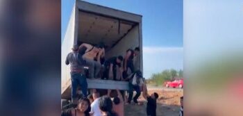 Choca tráiler con decenas de migrantes en la Carretera México 15; hay 14 lesionados