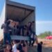 Choca tráiler con decenas de migrantes en la Carretera México 15; hay 14 lesionados