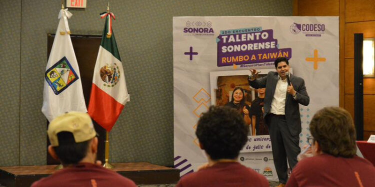 Listos los 30 jóvenes becados por el Gobierno de Sonora para viajar a Taiwán a especializarse en la industria de semiconductores
