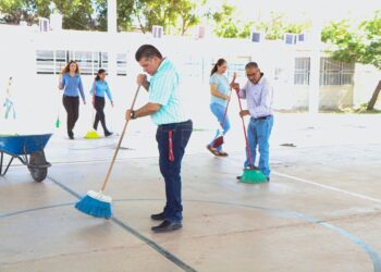 Activan autoridades programa  “PILAS CON EL ASEO” en las escuelas  básicas de Navojoa