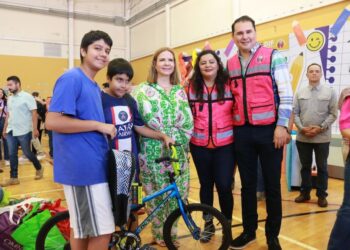Un éxito fue el primer Bazar Escolar 2024