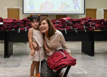 Beneficia DIF CAJEME a más de 3 mil estudiantes con la entrega de útiles escolares para el ciclo  2024-2027