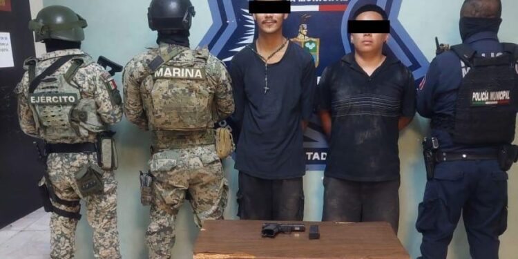 Captura SSPM en conjunto con tres niveles de Gobierno a dos con arma de fuego y por presunto delito de homicidio