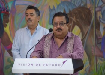 Presentan convocatoria para el desfile cívico militar del  214 aniversario de la independencia de México