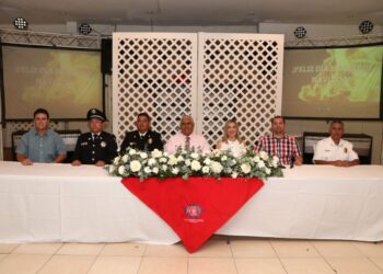 Siendo de los mejores en Sonora Bomberos de Navojoa  festejan su día
