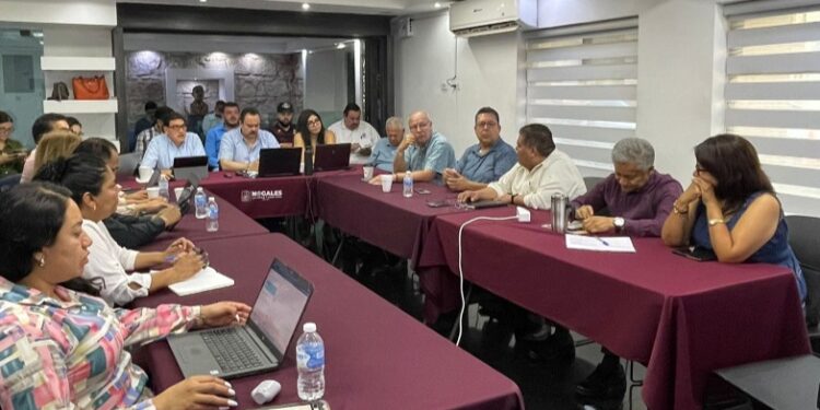 Llega a Oomapas váctor de Conagua