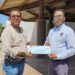Bomberos de Guaymas entrega donativo al Cobijo San José