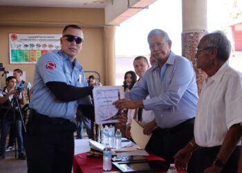 Reconoce gobierno municipal de Cajeme a las y los bomberos en su día