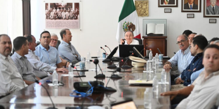 Fortalece Gobernador Durazo atención médica en zonas turísticas de la entidad