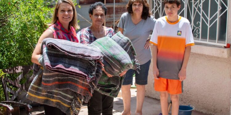 Continúa ayuda a familias afectadas por lluvias