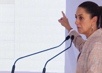 Sheinbaum descarta petroleras privadas; ‘vamos a seguir fortaleciendo a Pemex’