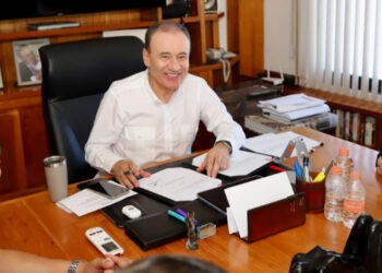 Refuerza Gobernador Durazo inversión extranjera con estímulos fiscales a empresas