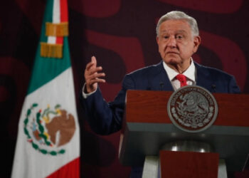 Opositores a la reforma judicial «están mostrando el cobre»: AMLO