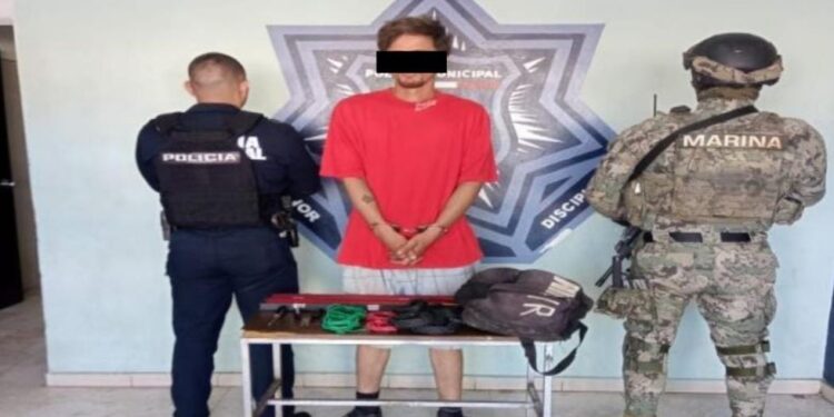 Captura policía municipal a hombre por robo a casa habitación