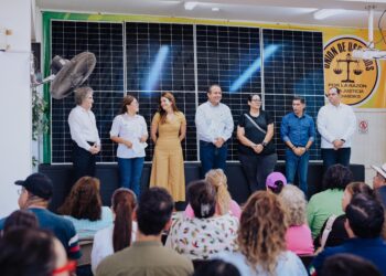 Anuncia Toño Astiazarán que sumarán mil familias a «Hogar Solar»