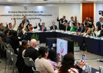 Reforma al PJ pasa primera aduana en el Senado