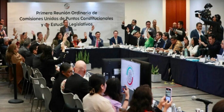 Reforma al PJ pasa primera aduana en el Senado