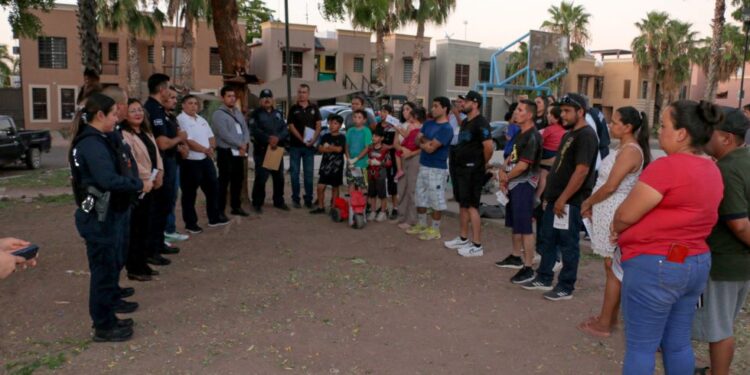 Conforman ciudadanos y SSPM comité vecinal en las misiones