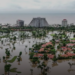 Huracanes John y Helene dejan muertes e inundaciones