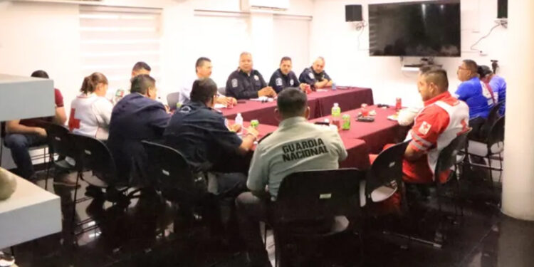 En Nogales, implementan operativo para proteger a caminantes