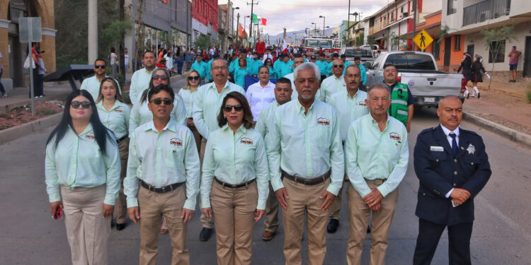 ¡Así se vivió el espectacular desfile del 16 de septiembre de 2024 en Cananea!