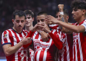 Chivas es quinto tras vencer en casa al León
