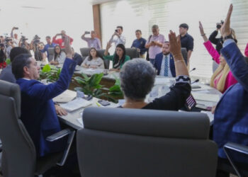 Congreso de Sonora aprueba en comisión reforma a los Servicios de Salud