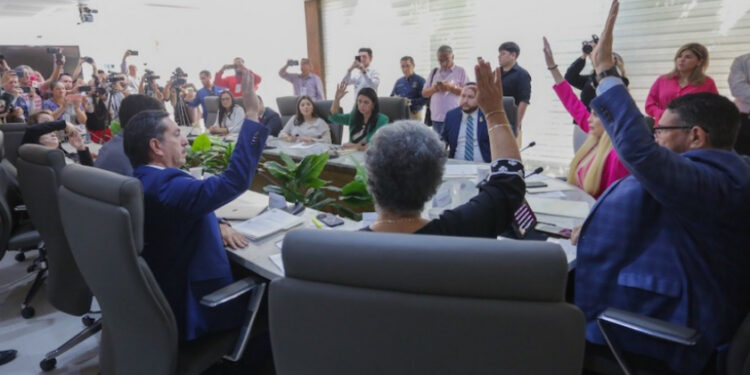Congreso de Sonora aprueba en comisión reforma a los Servicios de Salud