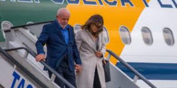 Lula da Silva aterriza en el AIFA, estará en la toma de protesta de Sheinbaum