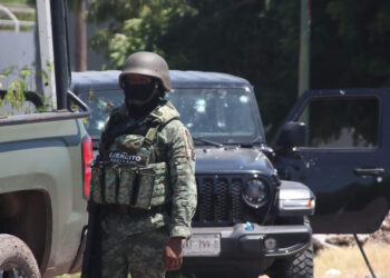 Continúan enfrentamientos en Sinaloa